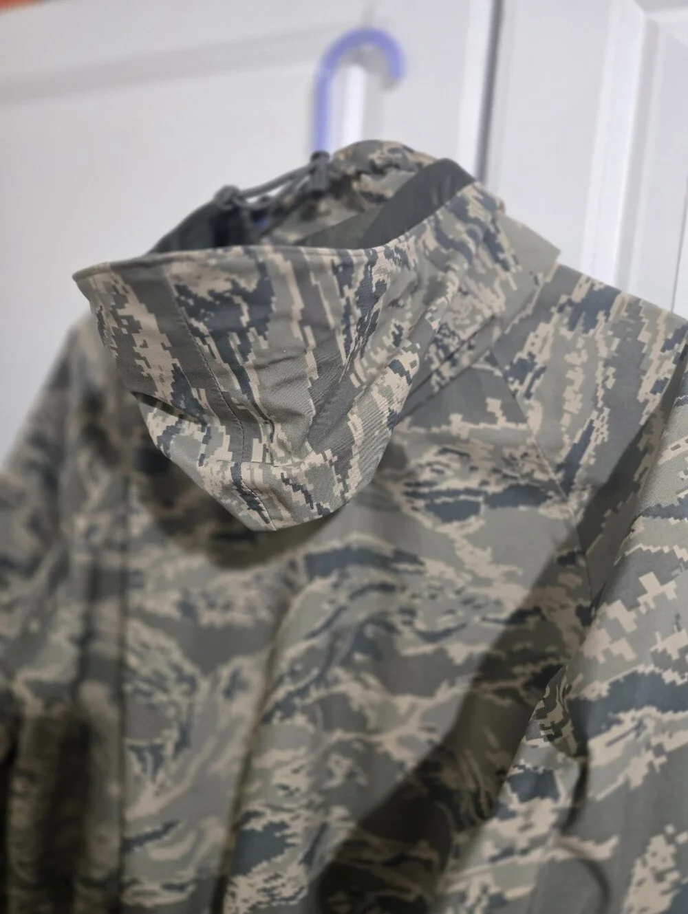 N/A authentic us
